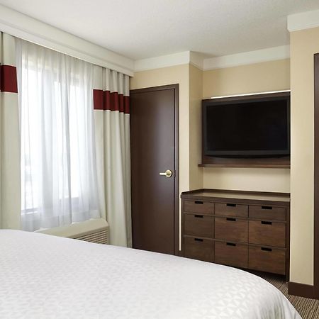 Four Points By Sheraton Kitchener-واترلو المظهر الخارجي الصورة