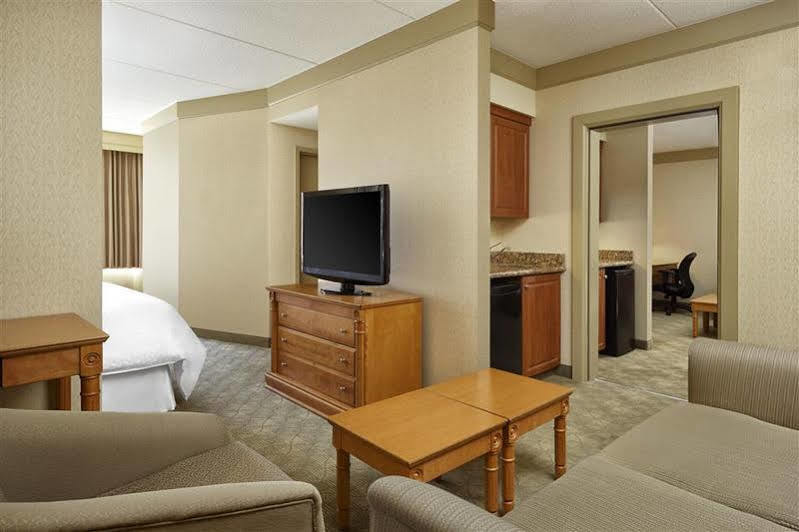Four Points By Sheraton Kitchener-واترلو المظهر الخارجي الصورة
