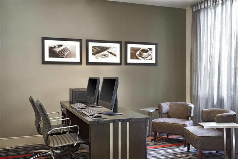 Four Points By Sheraton Kitchener-واترلو المظهر الخارجي الصورة